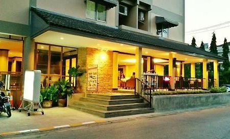 People Place Boutique In Town Hotel - Sha Extra Plus Chiang Mai Eksteriør billede