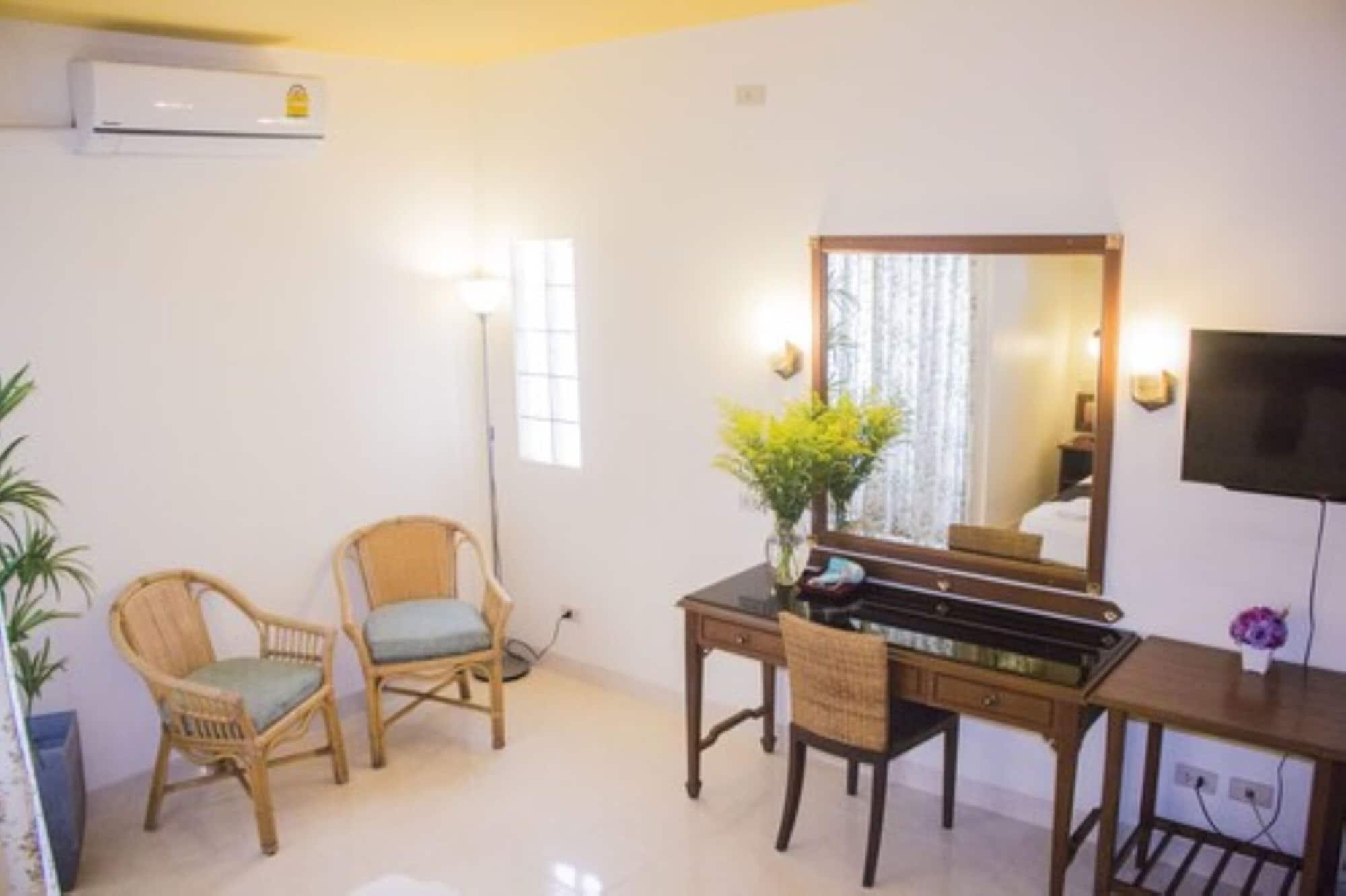 People Place Boutique In Town Hotel - Sha Extra Plus Chiang Mai Eksteriør billede