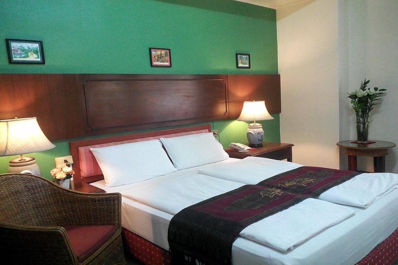 People Place Boutique In Town Hotel - Sha Extra Plus Chiang Mai Eksteriør billede
